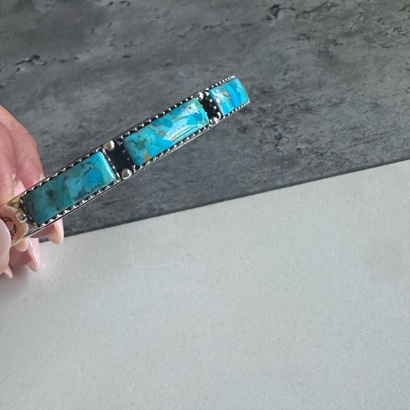 Sterling 925 Silver Turquoise Inlay Bracelet - Picture 1 of 7